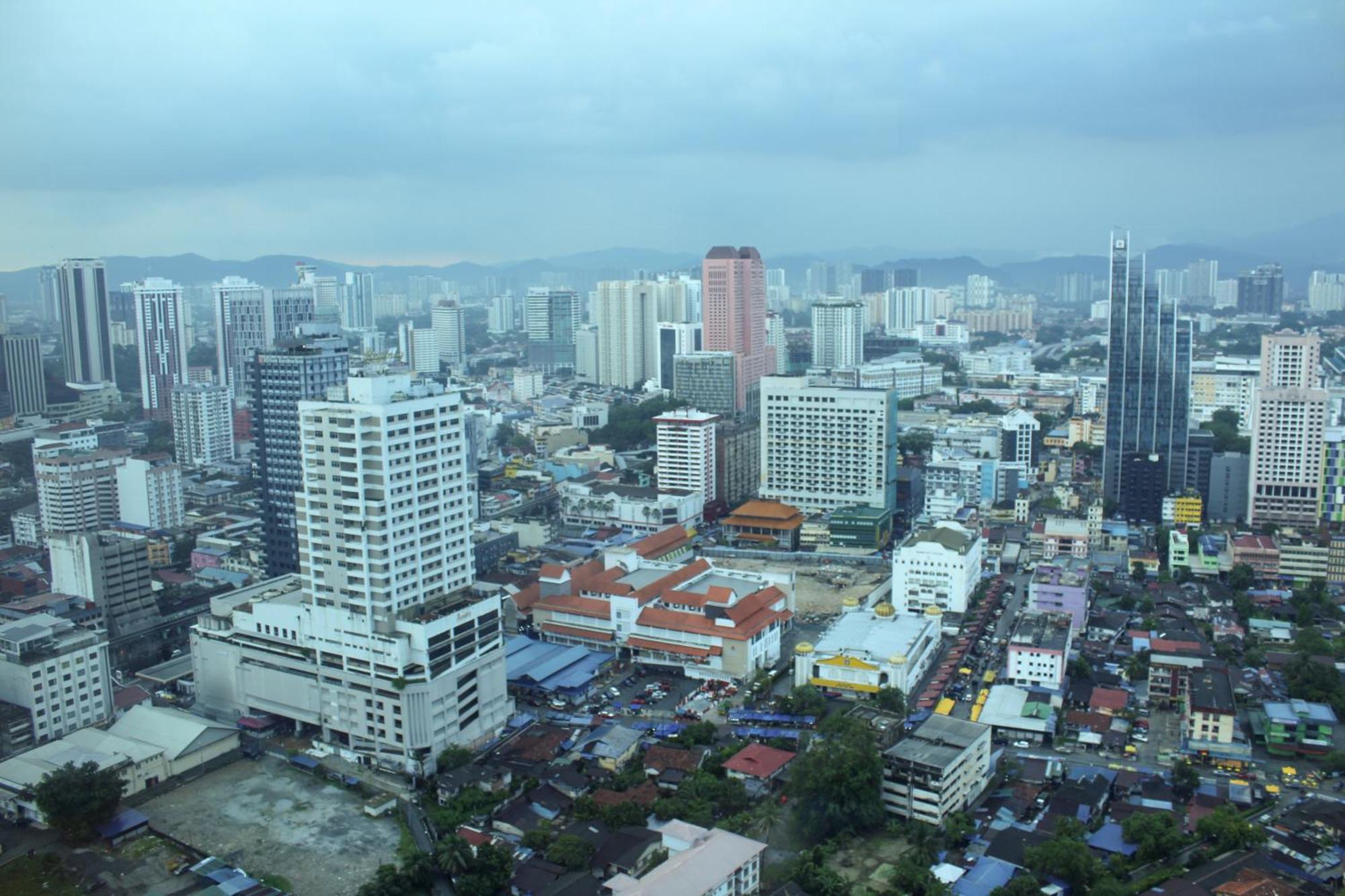 The Luxe Suites Infinitum Klcc Kuala Lumpur Exterior photo
